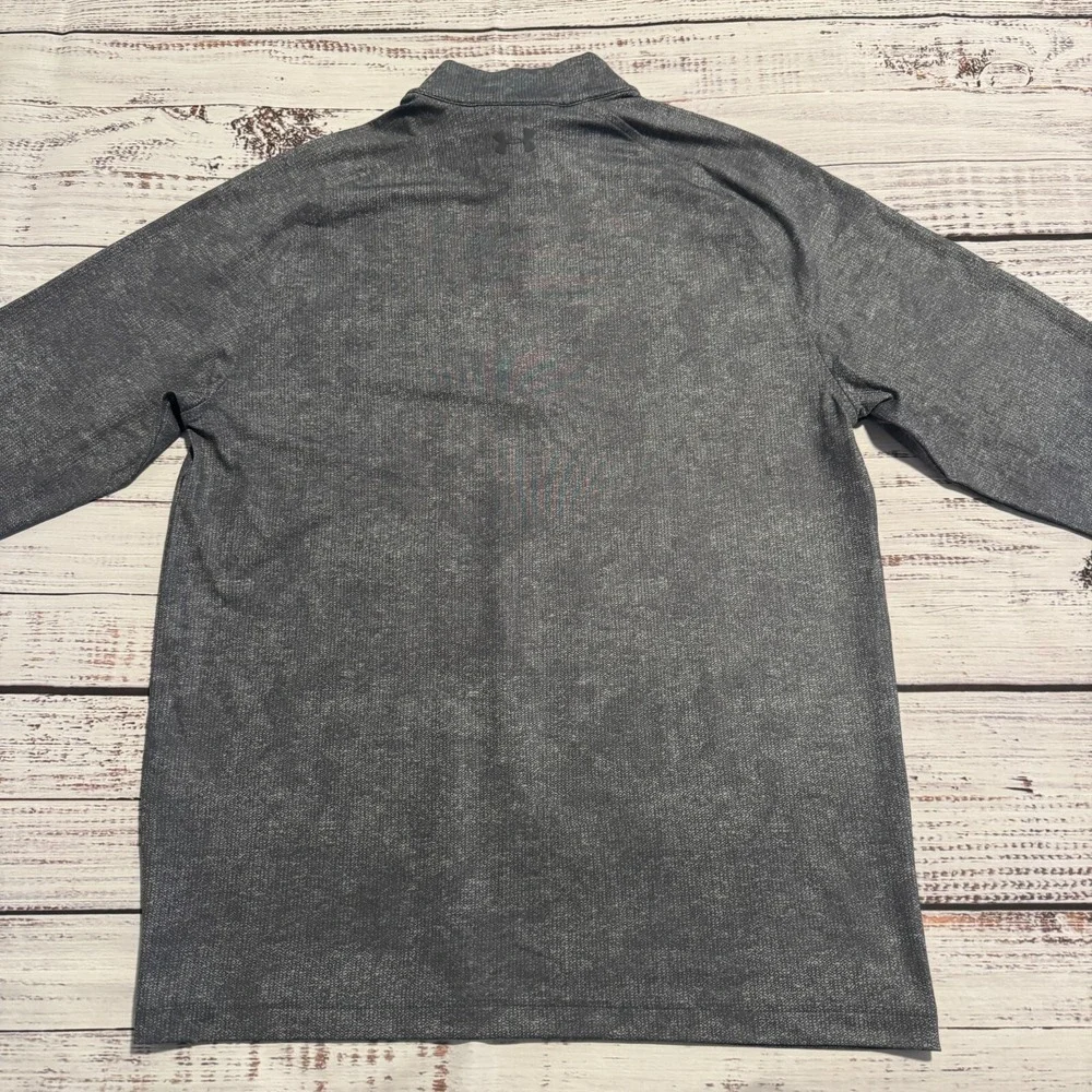 Under Armour 1/2 Half Zip Long Sleeve Gray Pullover Men's Size Medium‎